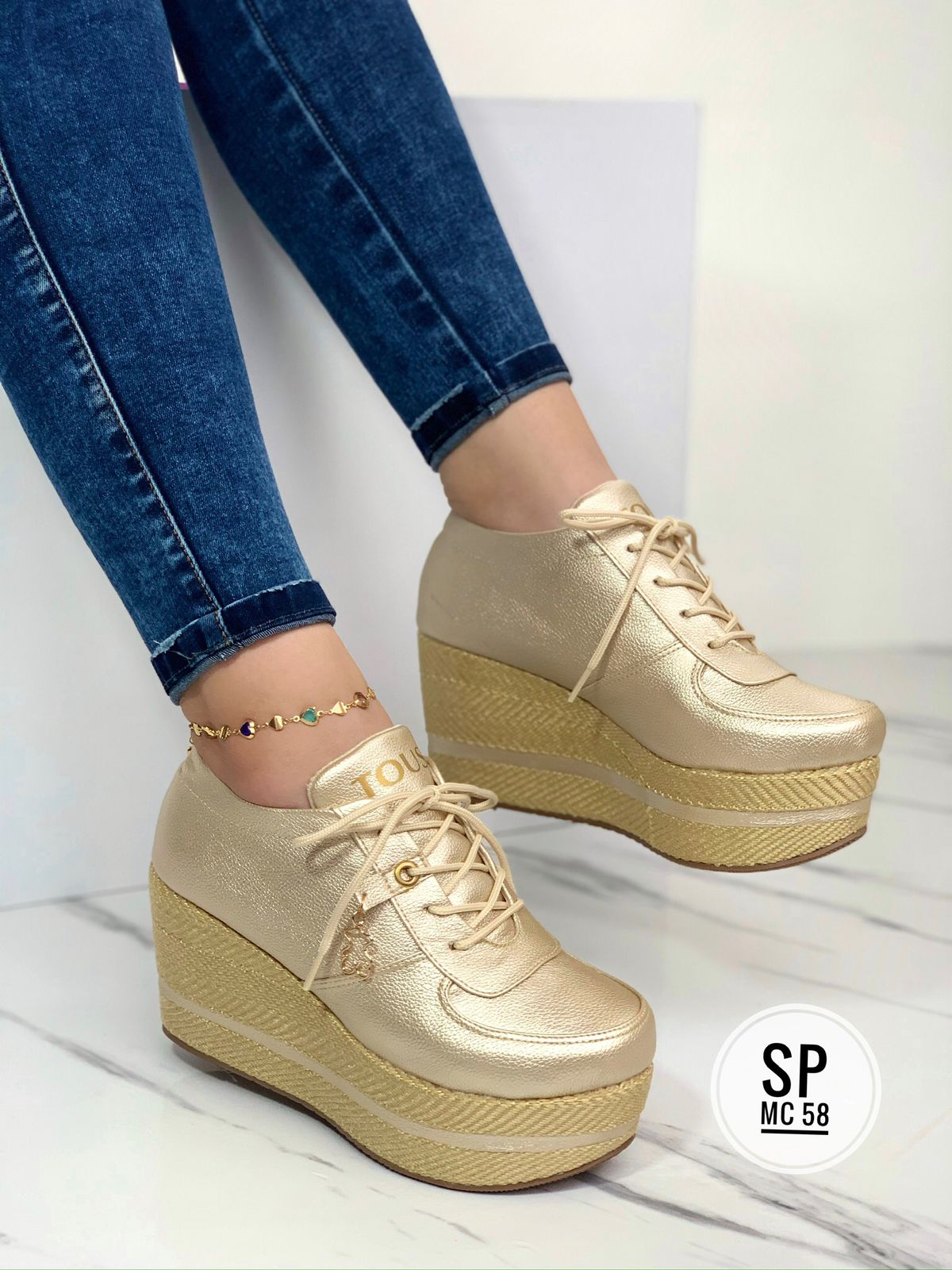 Vista 4 de REF BOTIN TOUS - TONOS: MIEL, TALLAS: 39